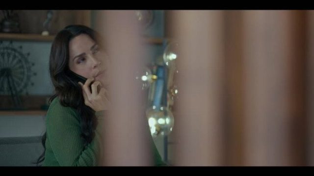 La huésped S01E16