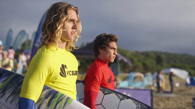 Surviving Summer S01E04