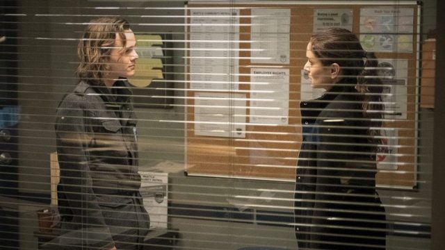 Colony S03E13