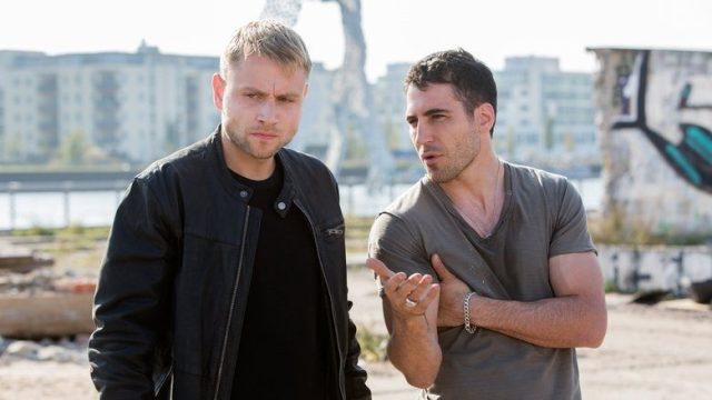 Sense8 S01E10