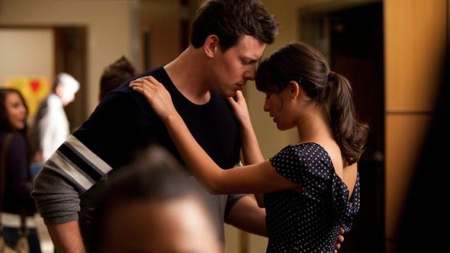 Glee S02E01