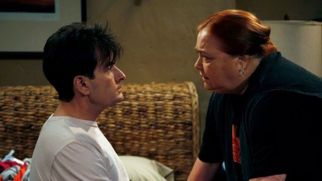 Dos Hombres y Medio S04E10