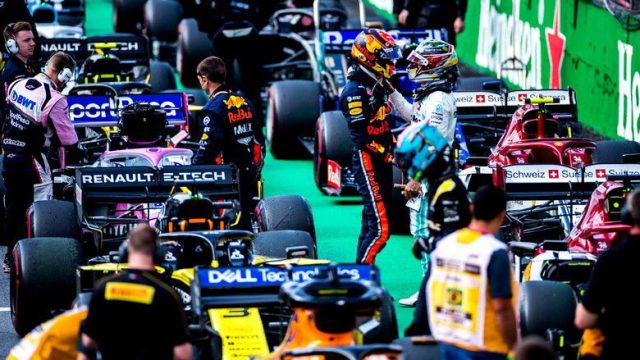 Formula 1: Drive to Survive S02E01