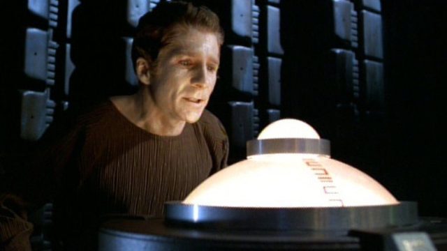 Star Trek: Voyager S04E05