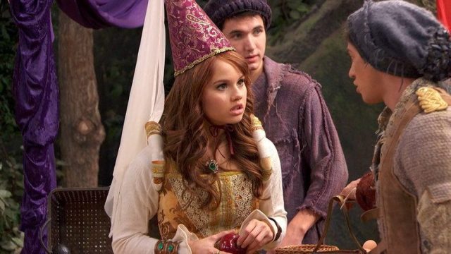 Jessie S01E13
