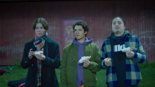 Jóvenes altezas S01E02