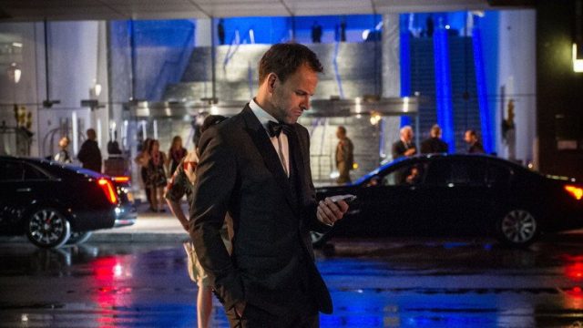 Elementary S04E03