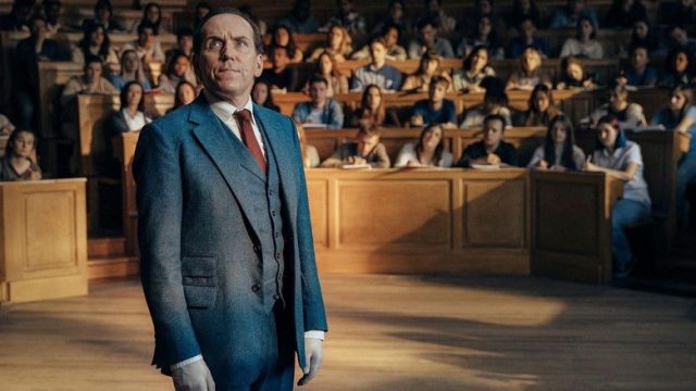 Profesor T S02E01