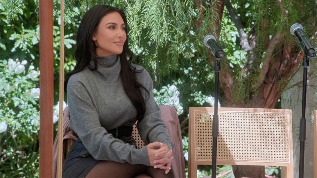 The Kardashians S07E08
