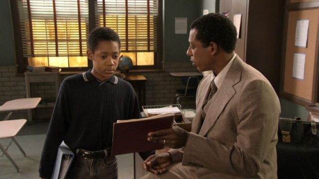 Todos Odian a Chris S02E14