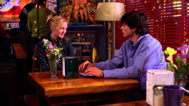 Smallville S01E10