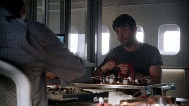 Zoo S02E11