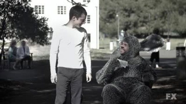 Wilfred S02E01