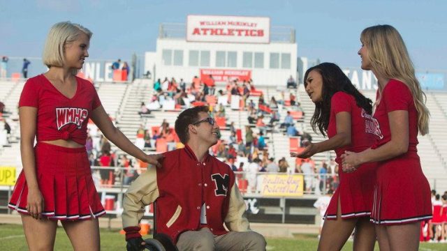 Glee S06E02