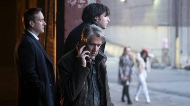 Succession S01E08