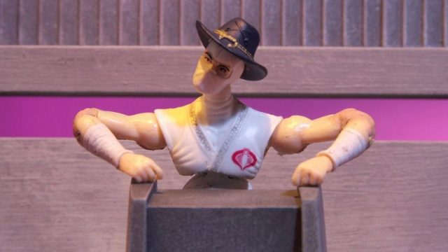 Pollo Robot S05E08