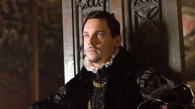Los Tudor S02E01