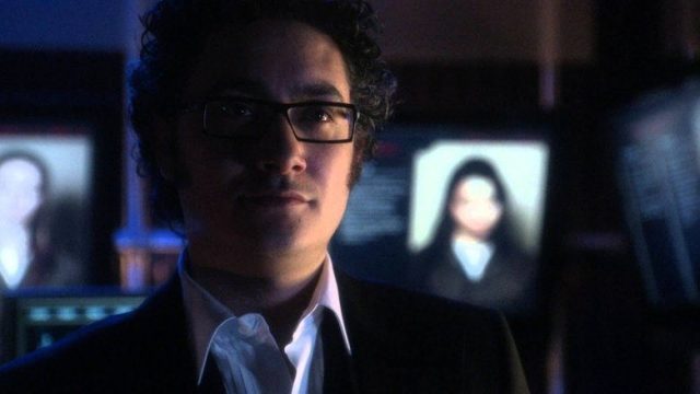 Smallville S08E21