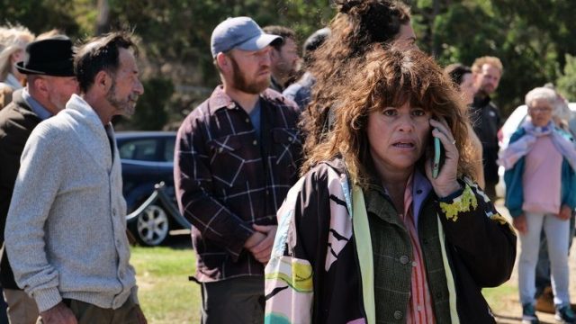 Deadloch S01E01