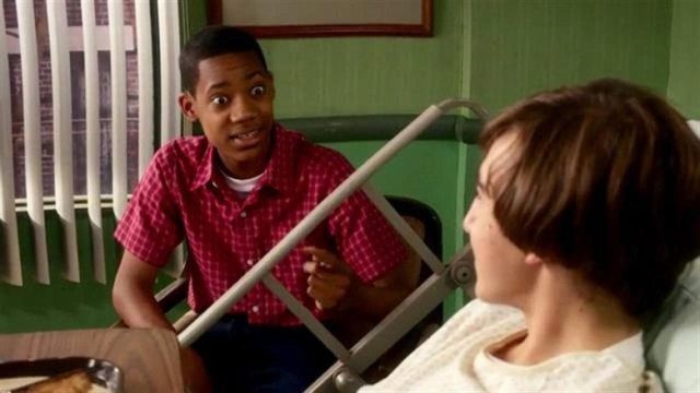 Todos Odian a Chris S04E17
