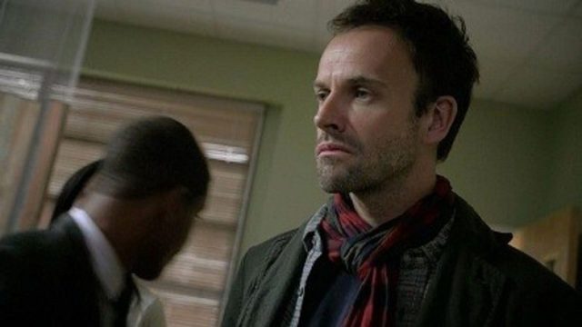 Elementary S01E02