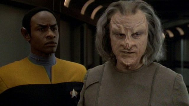 Star Trek: Voyager S01E14