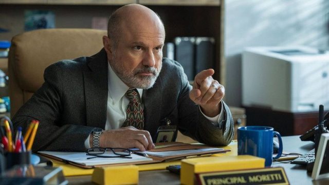 El Profesor S01E04