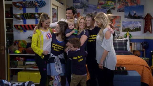 Fuller House S02E01
