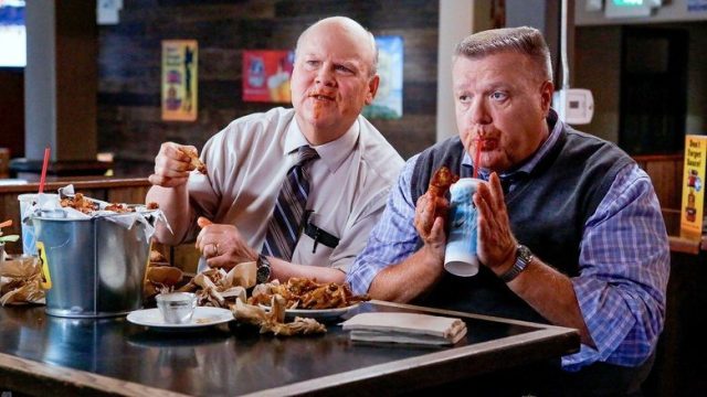 Brooklyn Nine-Nine S06E02