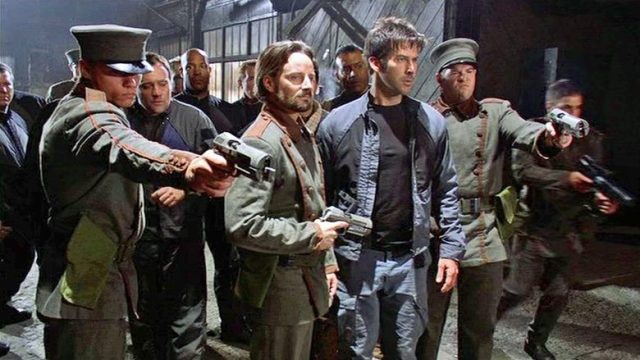 Stargate Atlantis S02E17