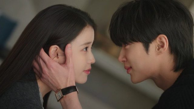 La corona perfecta S01E12
