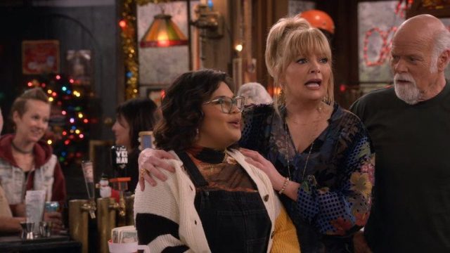 Happy's Place S01E07