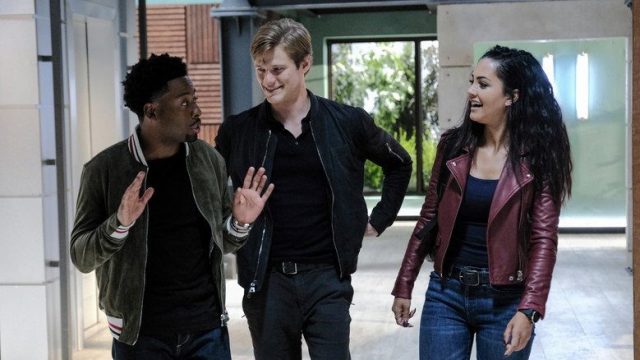 MacGyver S04E02