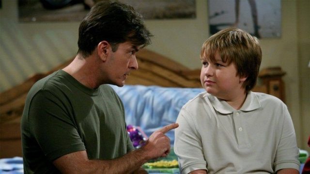 Dos Hombres y Medio S05E01