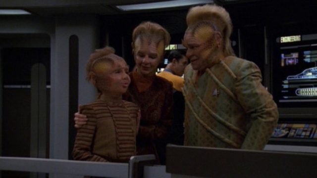 Star Trek: Voyager S07E23