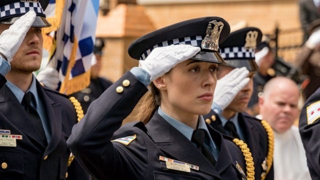 Policías de Chicago S06E01