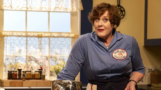 Julia S01E08