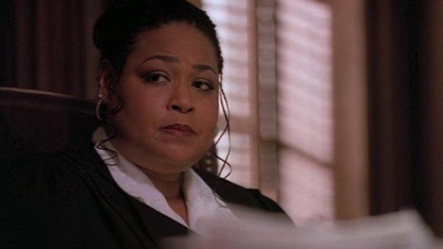 Ally McBeal S02E12