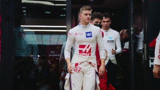 Formula 1: Drive to Survive S05E04