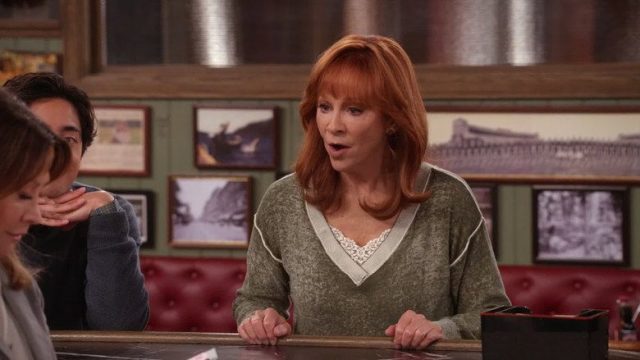 Happy's Place S02E05