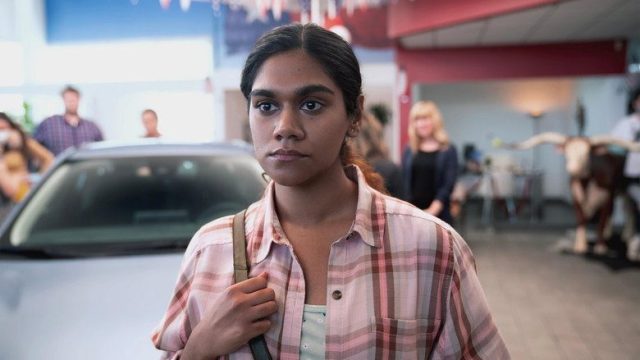 Little America S02E03