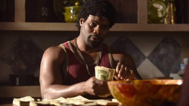 Snowfall S01E10