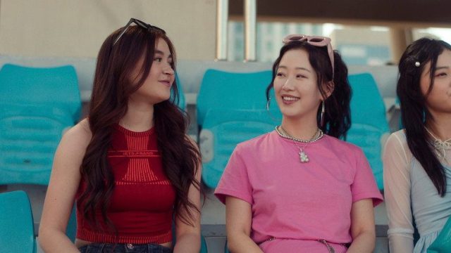 Besos, Kitty S02E06