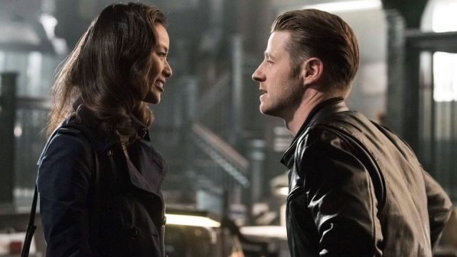 Gotham S03E01