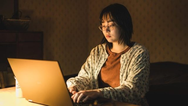 Light Shop: Entre la vida y la muerte S01E02