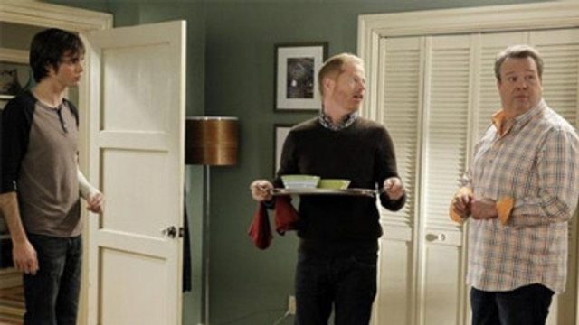 Una Familia Moderna S04E15