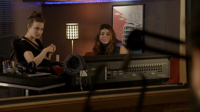 Love S03E02