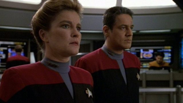 Star Trek: Voyager S02E11