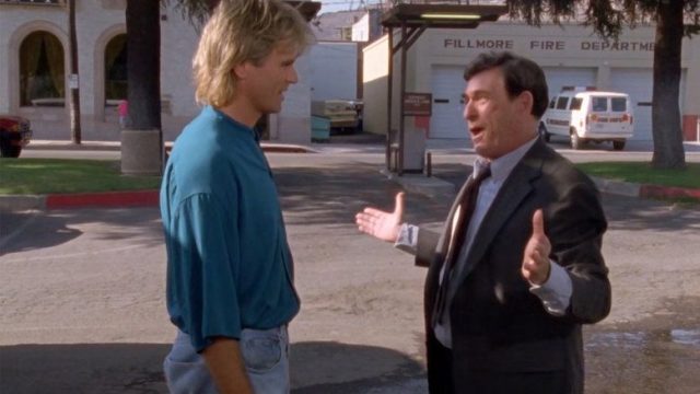 MacGyver S07E01