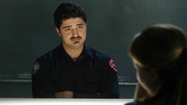 Chicago en llamas S02E16